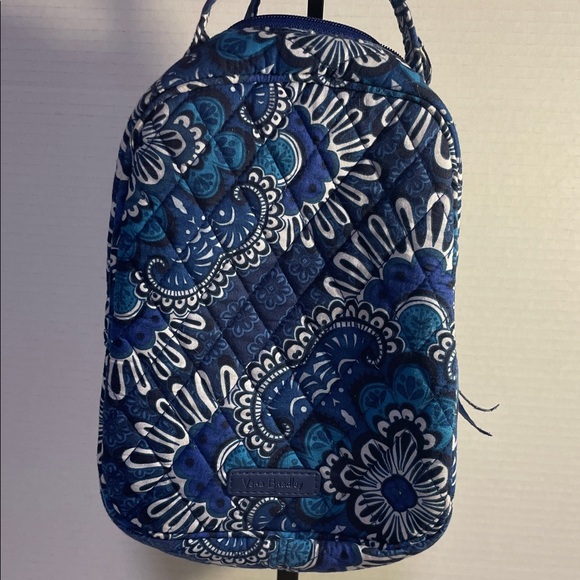 Vera Bradley Blue Patterned Lunch Bag. - Picture 1 of 9